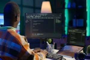 Lee más sobre el artículo Desarrollo de software: clave de la innovación y el crecimiento tecnológico